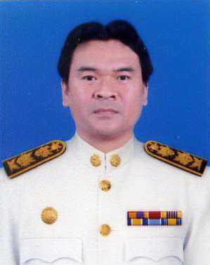 นายธรณ์ธันย์ ธนโชติโภคินกุล